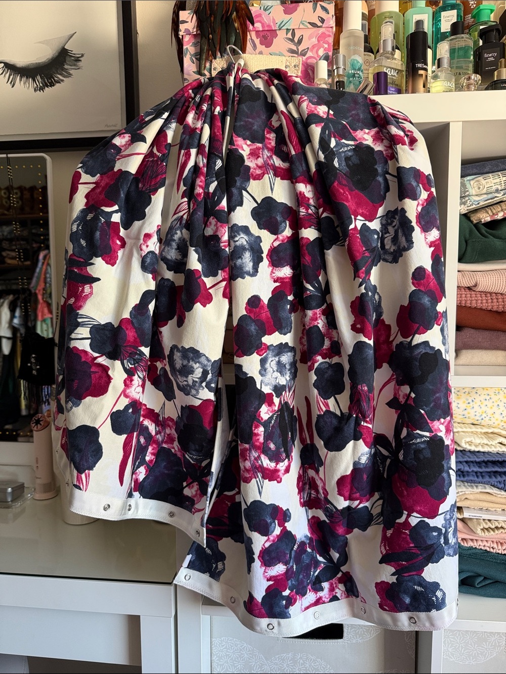 Lululemon Vinyasa Scarf inky floral ghost bumbleberry Like New!